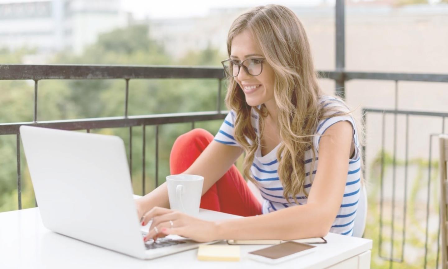 Teilnehmer in einem interaktiven Online-Workshop